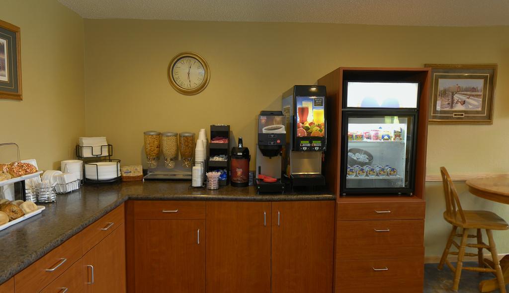 America'S Best Value Inn & Suites International Falls Exteriör bild